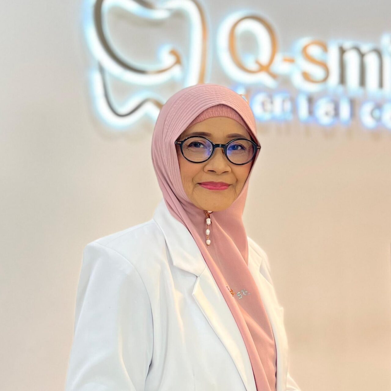 Jadwal Praktek Dokter Gigi Rita Q-Smile Dental Care